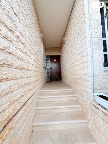 דו משפחתי, הנורית 1, גבעת שרת, בית שמש