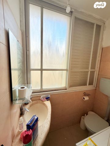 דו משפחתי, הנורית 1, גבעת שרת, בית שמש