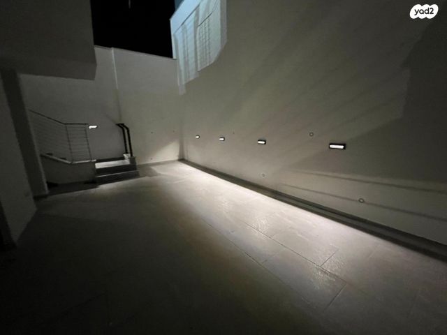 דירת גן, פוריה עילית, פוריה עילית