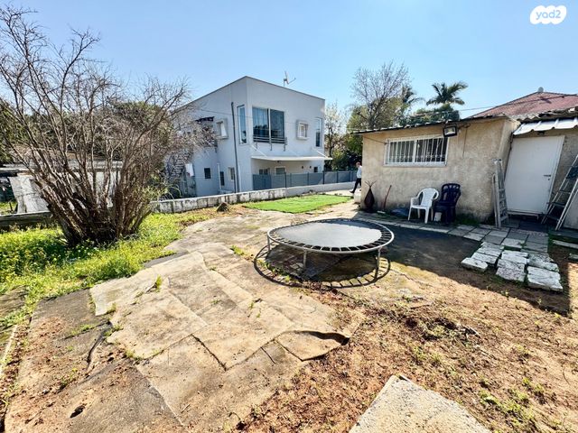 בית פרטי/ קוטג', אלחריזי, רעננה