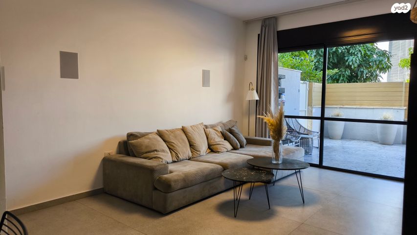 דירת גן, מזכרת בתיה