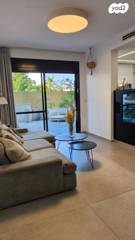 דירת גן, מזכרת בתיה