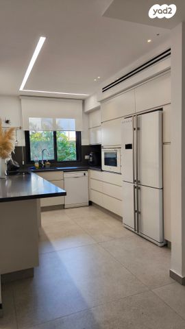 דירת גן, מזכרת בתיה