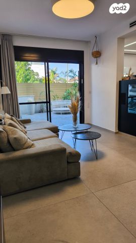 דירת גן, מזכרת בתיה