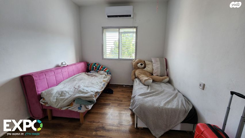 דופלקס, הקוממיות 2, אריאל