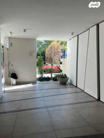 דירה, הרצליה הירוקה, נווה עובד, הרצליה