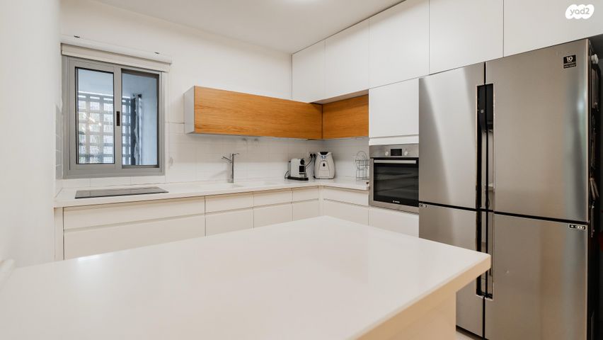 דירה, משה קהירי, רמות הרכס, באר שבע