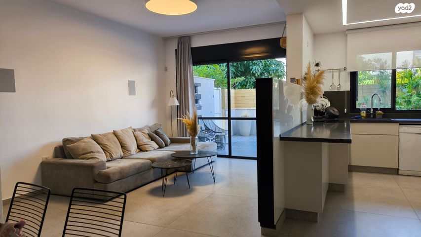 דירת גן, מזכרת בתיה