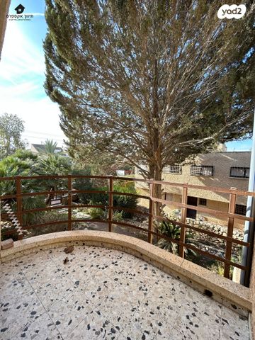 בית פרטי/ קוטג', הגפן, עומר