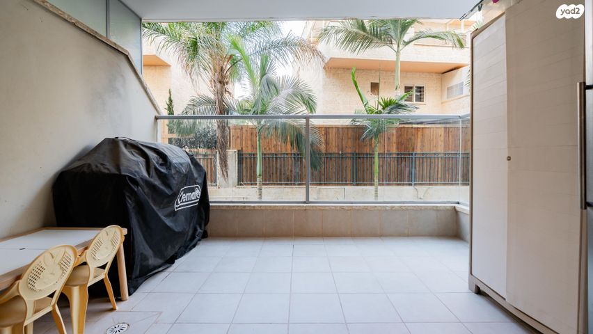 דירה, משה קהירי, רמות הרכס, באר שבע