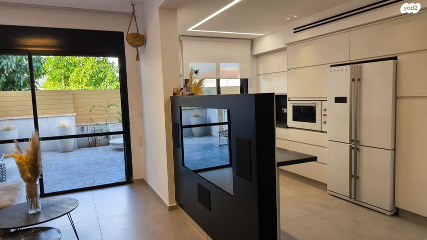 דירת גן, מזכרת בתיה