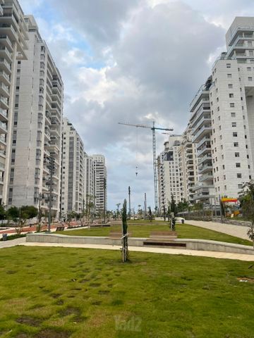 קרית אילון