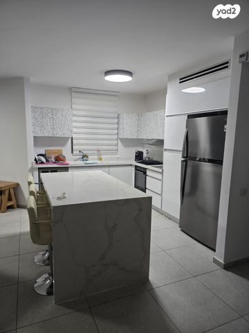 דירה, השחר, דימונה