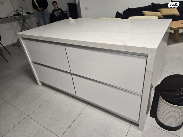 דירה, השחר, דימונה