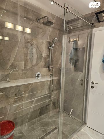 גג/ פנטהאוז, מרכז העיר, סביניה, הוותיקה, קרית ביאליק