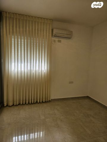 גג/ פנטהאוז, מרכז העיר, סביניה, הוותיקה, קרית ביאליק