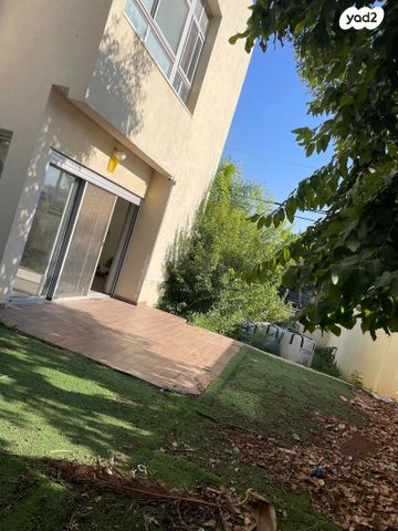 דירת גן, משה סנה, קרית שאול, תל אביב יפו