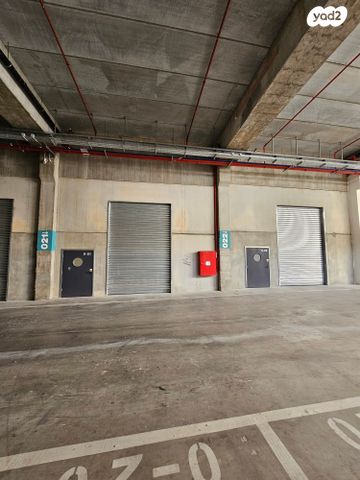 חנויות/ שטח מסחרי, אבן יהודה