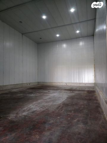 מבני תעשיה, אשקלון