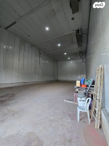 מבני תעשיה, אשקלון