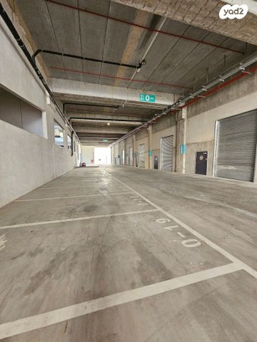 חנויות/ שטח מסחרי, אבן יהודה