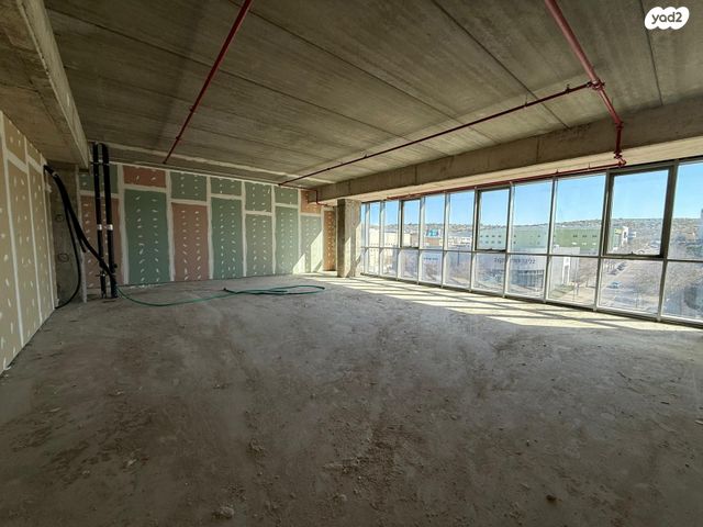 משרדים, שדרות התעשיות, מודיעין מכבים רעות