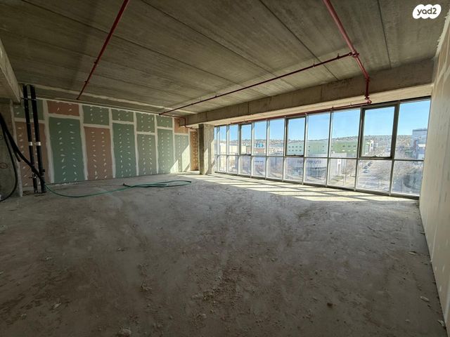 משרדים, שדרות התעשיות, מודיעין מכבים רעות