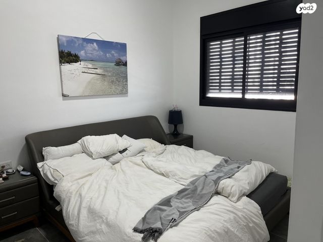 גג/ פנטהאוז, כצנלסון 81, בורוכוב, גבעתיים