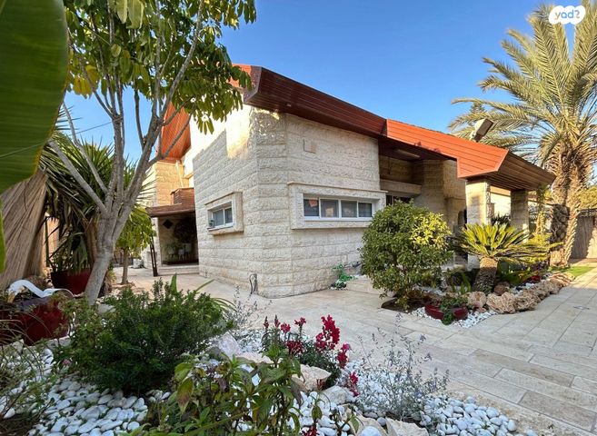 בית פרטי/ קוטג', הגפן, שאר העיר, עומר