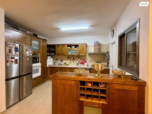 חובבי ציון 9