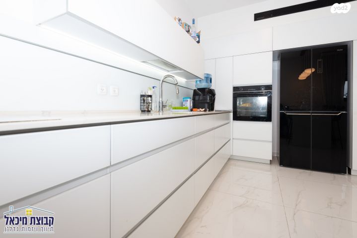 דירה, יונתן רטוש 3, פסגות אפק, ראש העין