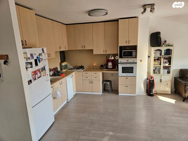 דירה, עוזיאל, יד לבנים, רמת גן