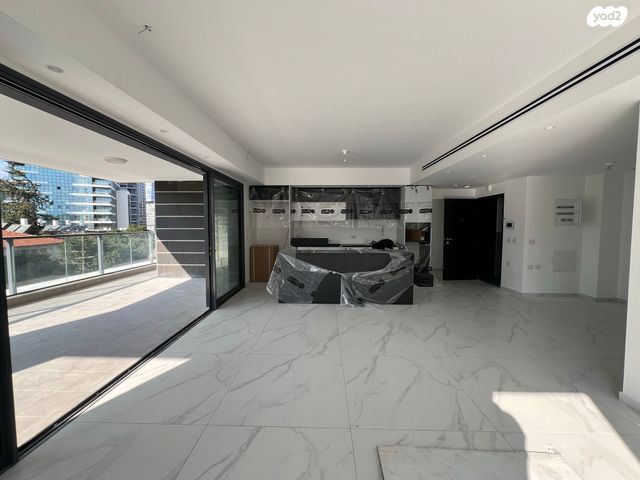 דירת גן, המתמיד 21, שכונת הראשונים, רמת גן