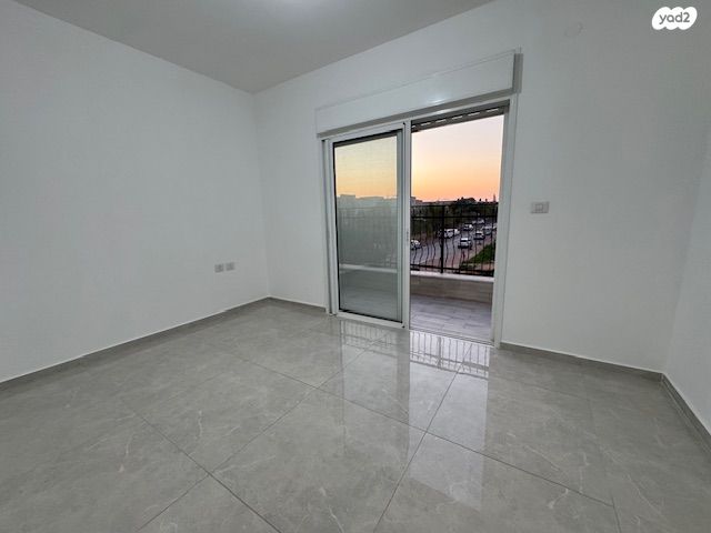 בית פרטי/ קוטג', האפרסמון, הפארק, חדרה