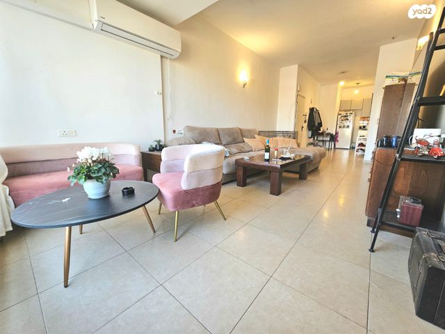 דירה, עוזיאל 132, תל גנים, רמת גן