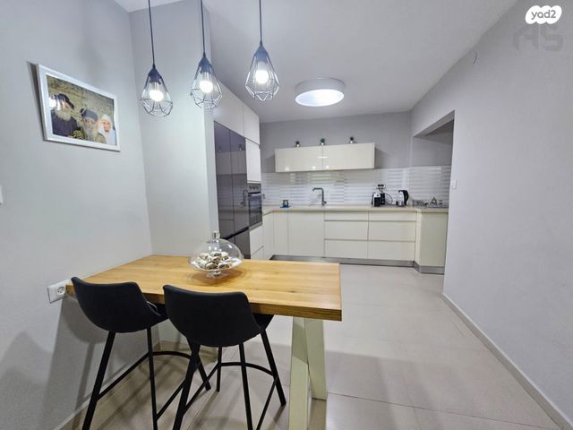 דירה, הרב הרצוג, שכונה י"א, באר שבע