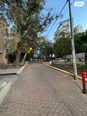 דירת גן, משעול יבנה, שכונה ט', באר שבע