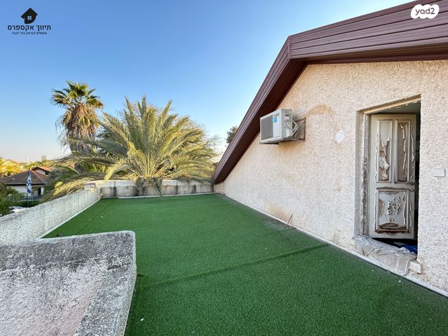 בית פרטי/ קוטג', עומר