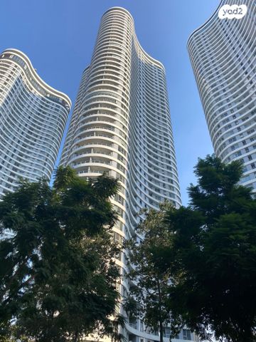 דירה, החשמונאים 94, גני שרונה, קרית הממשלה, תל אביב יפו