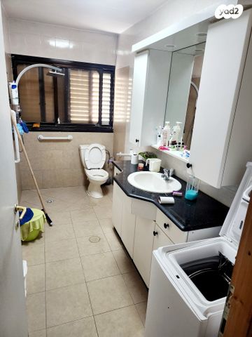 דירה, הראשונים, רובע א', אשדוד