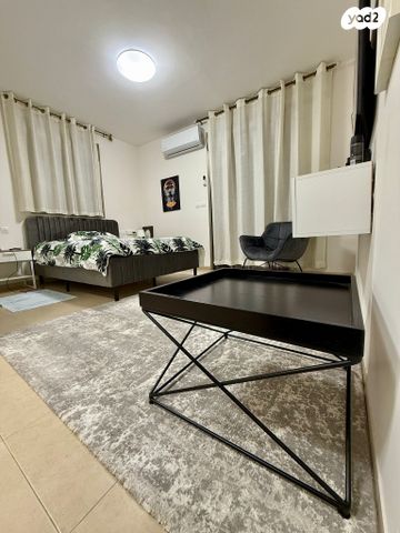 דירה, חובבי ציון 9, שכונת האוצר, חדרה