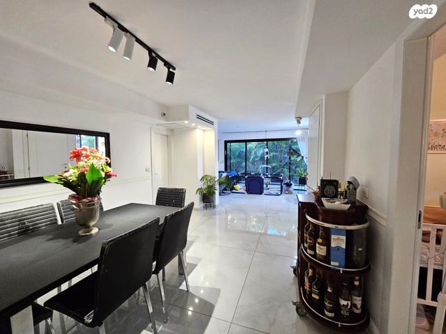 בית פרטי/ קוטג', אורנית, אורנית