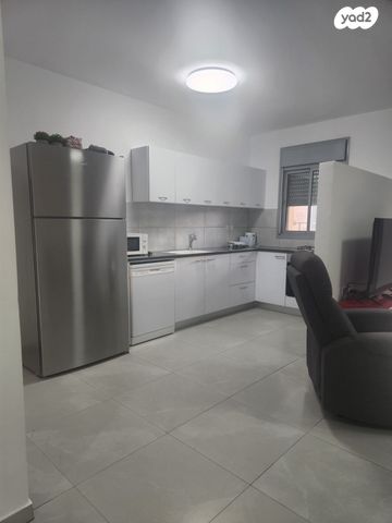 דירה, אדמונד סחייק, מלחה, מנחת, ירושלים