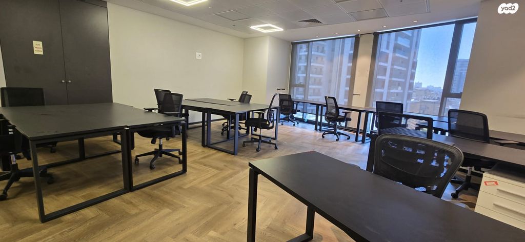 משרדים, סיטי, גבעתיים