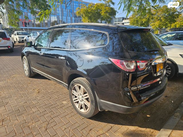 שברולט טראוורס