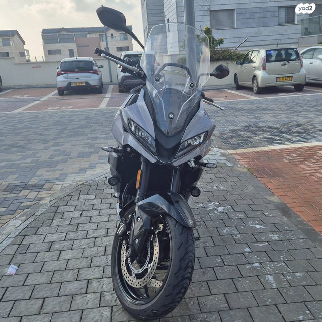 מודעת רכב טריומף Tiger 660