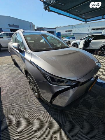 ג׳ילי Geometry C