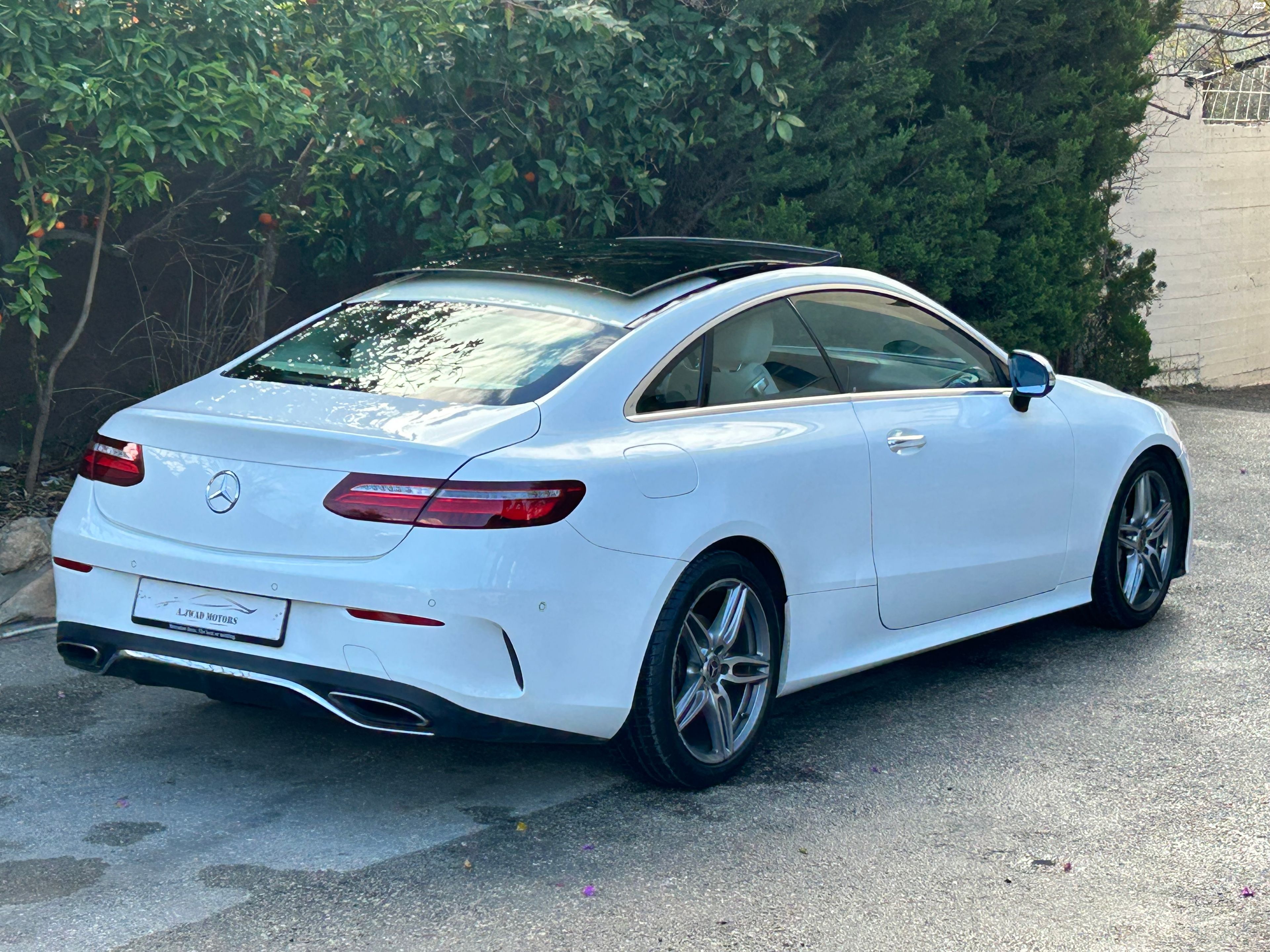 מודעת רכב מרצדס-בנץ E-class