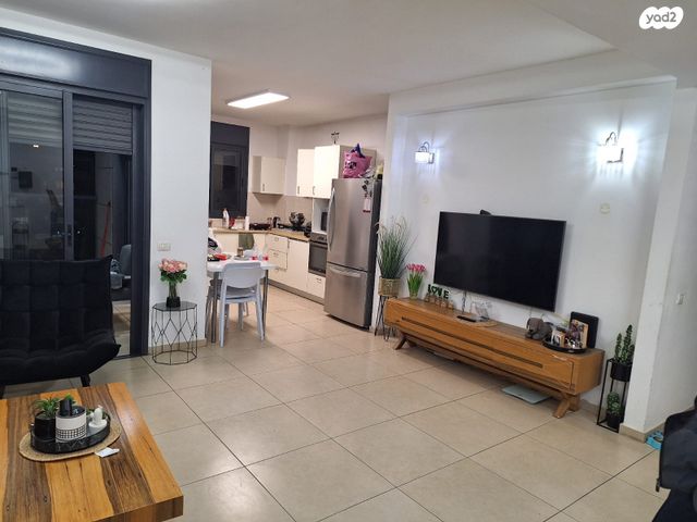 דירה, אפרסמון, רובע ט"ז, אשדוד