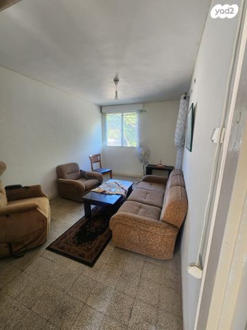 דירה, תל חנן, נשר